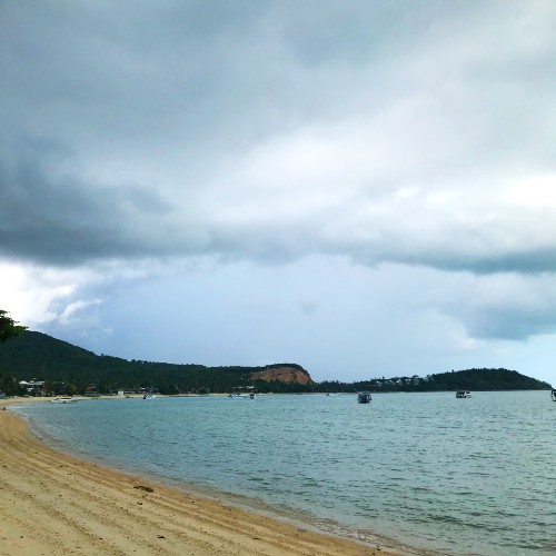 หาดบางรัก